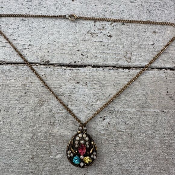 Vintage Regency Revival Filigree And Rhinestone Dainty Necklace - Picture 6 of 7